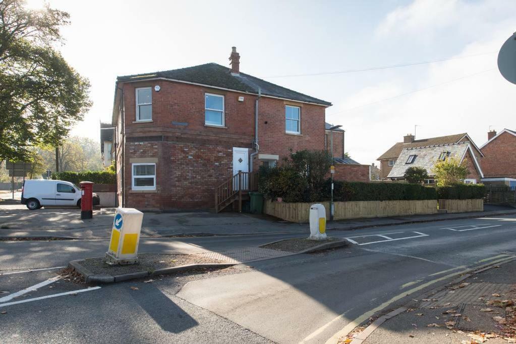 Leckhampton Road Apartments - チェルトナム エクステリア 写真
